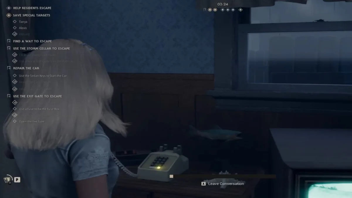 Calling the cops in Halloween