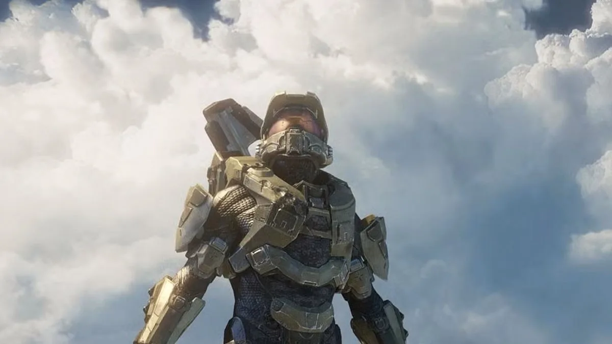 Master Chief staring at the sky