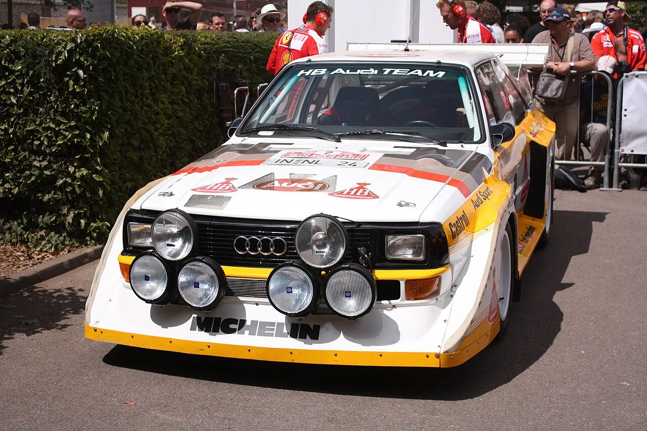 En güçlü B Grubu otomobillerden biri olan Audi Quattro S1 .