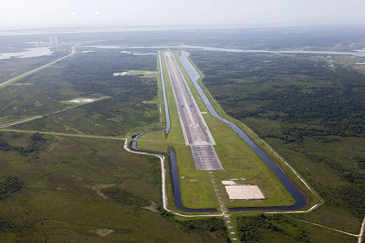Lunar planetary landscape and runway at KSC built to test Morpheus lander