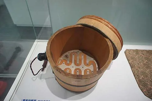 Sony's first product was an electric rice cooker in the late 1940s.[26]